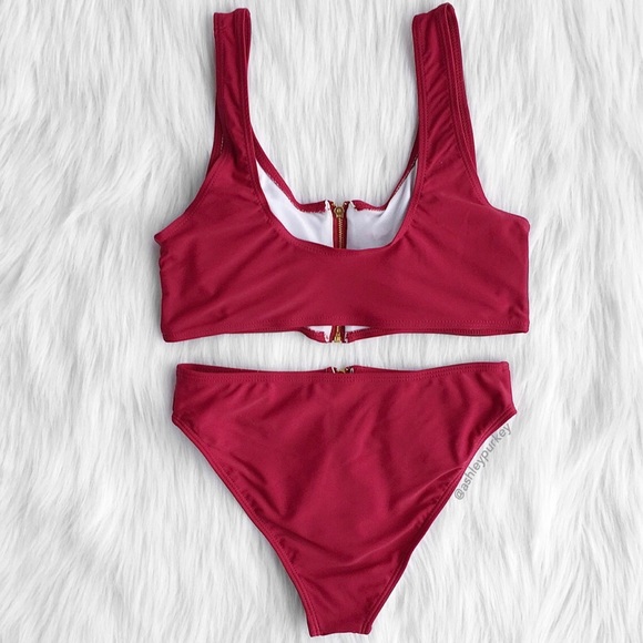 ❤️SALE❤️ Maroon red gold zipper cheeky bikini set - Picture 3 of 4